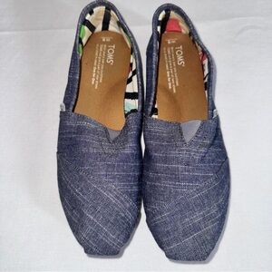 TOMS Denim Blue Casual Slip-Ons Size Women’s 8 Shoes Boat shoes Summer